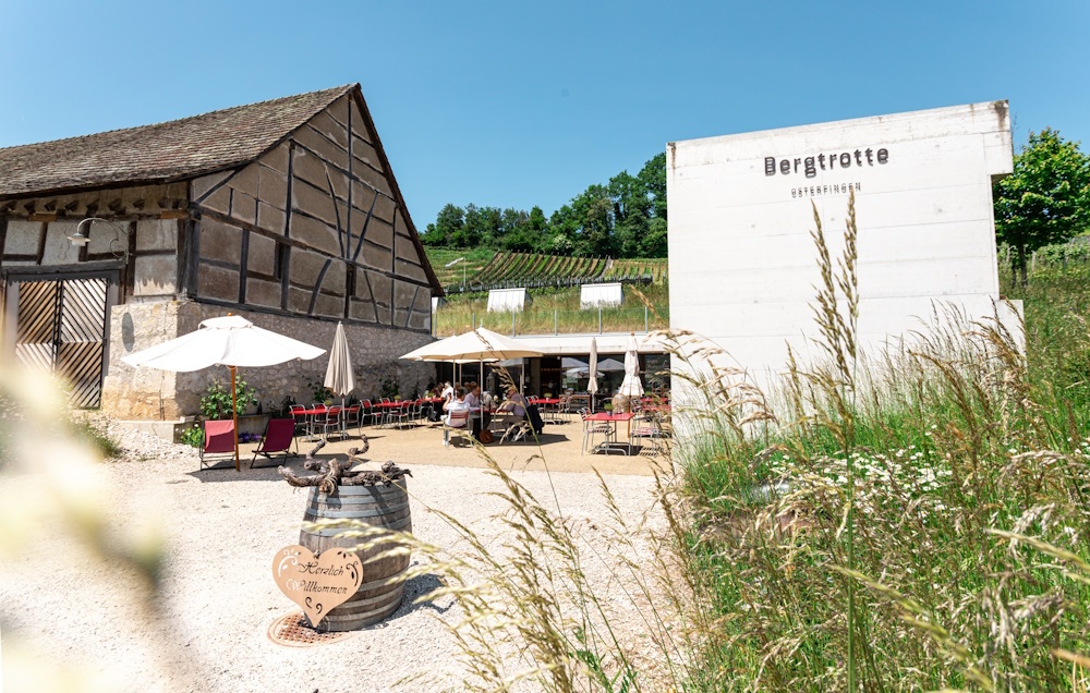 Bergtrotte Osterfingen Restaurant